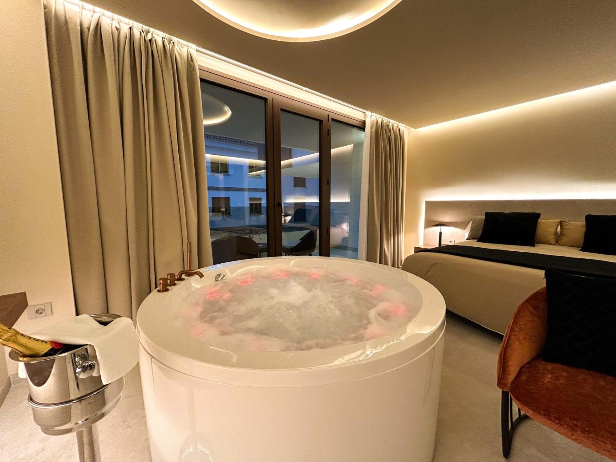 Olea Suites Alcala del Jucar Bagian luar foto